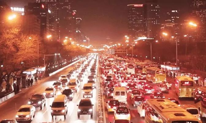 特斯拉突然宣布，汽車行業(yè)巨震！