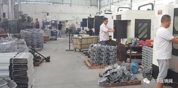 【特訊】特斯拉上海工廠零部件國產(chǎn)率將達80%；博格華納為三家新能源車企提供eDM電驅(qū)模塊；敏實集團與亞德林共建歐洲壓鑄廠正式簽約