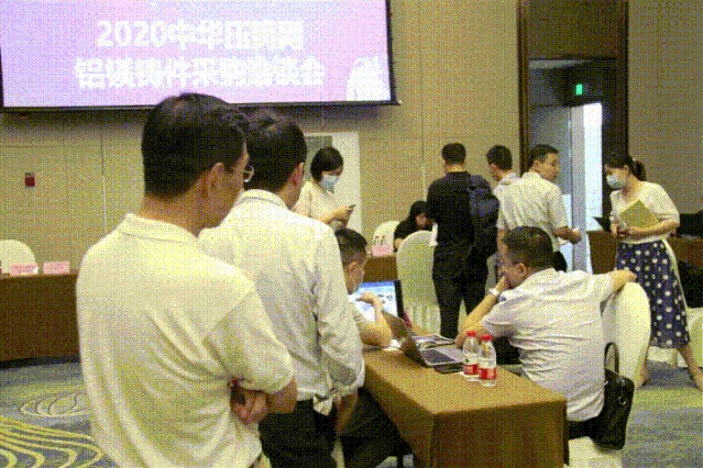 廣東鴻特?cái)y蓄電池前后側(cè)板結(jié)構(gòu)件及NDE電機(jī)外殼壓鑄件亮相采購會(huì)！